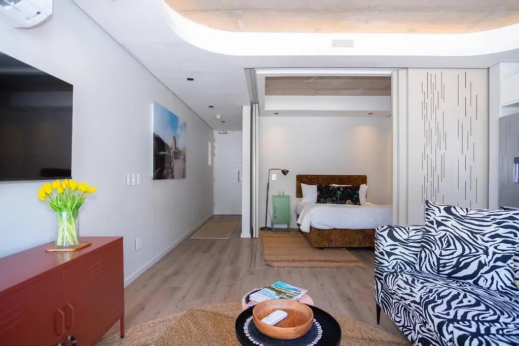 Διαμέρισμα The Quarter - Studio In The De Waterkant With Parking Κέιπ Τάουν