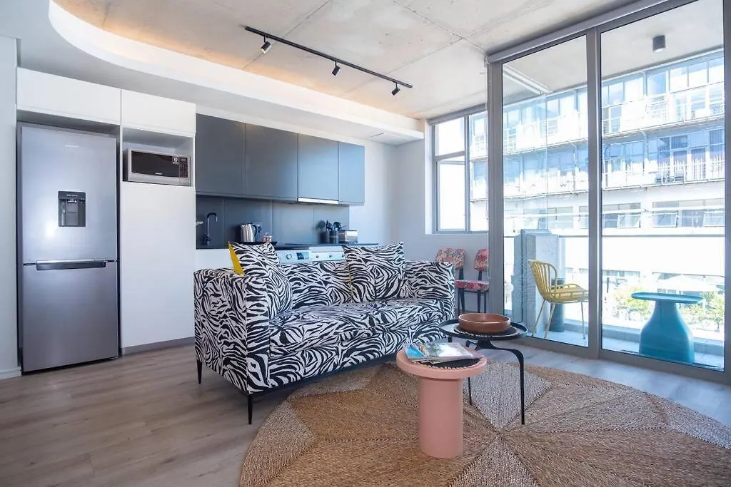The Quarter - Studio In The De Waterkant With Parking Κέιπ Τάουν 0*,  Νότια Αφρική